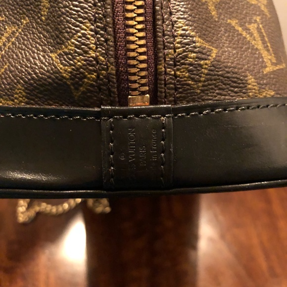 SOLD ON ♏️ - Picture 5 of 8